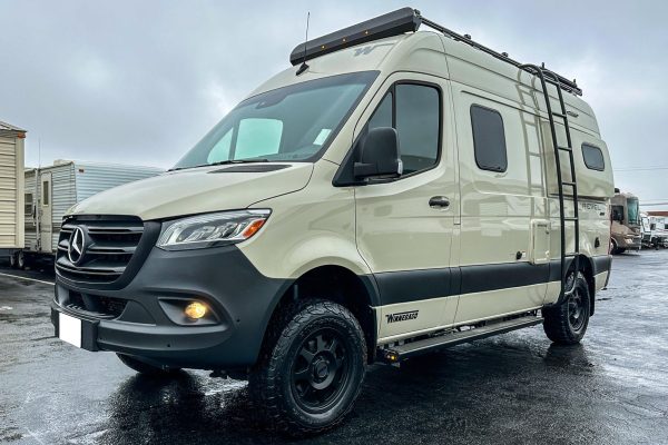 2020 Winnebago Revel 4x4 - Image 60