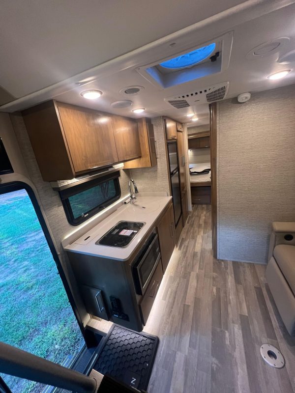 2020 Tiffin Wayfarer 25QW - Image 79