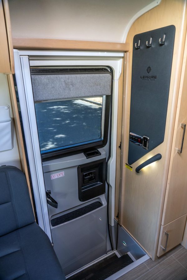 2019 Leisure Travel Serenity S24 CB - Image 58